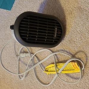 Honeywell space heater plug in